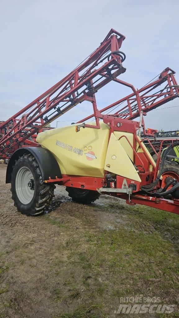 Hardi Navigator 4000 Çekilir pülverizatörler