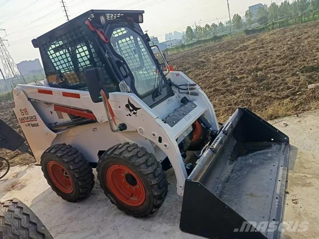 Bobcat S18 Skid steer loderler