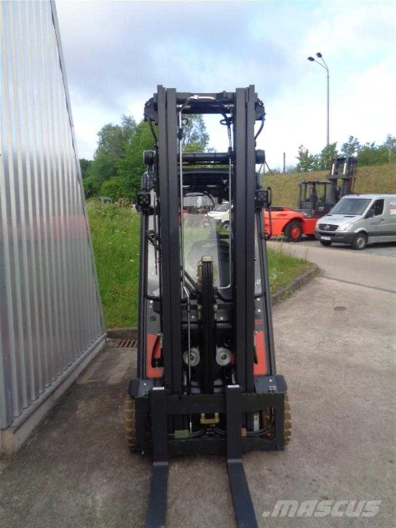 Linde E20PH Elektrikli forkliftler