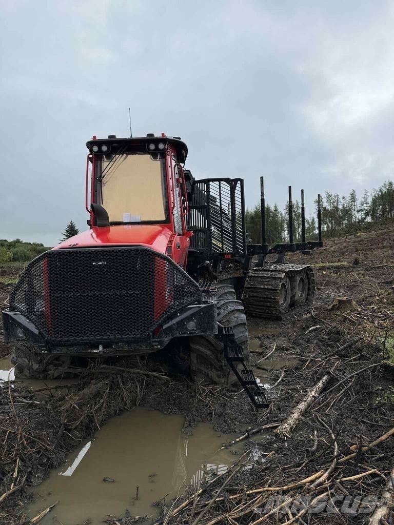 Komatsu 875 Tomruk yükleyici traktörler