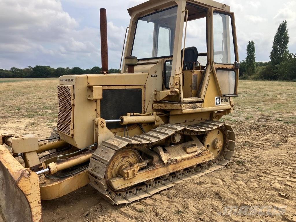 CAT D 3 B Paletli dozerler
