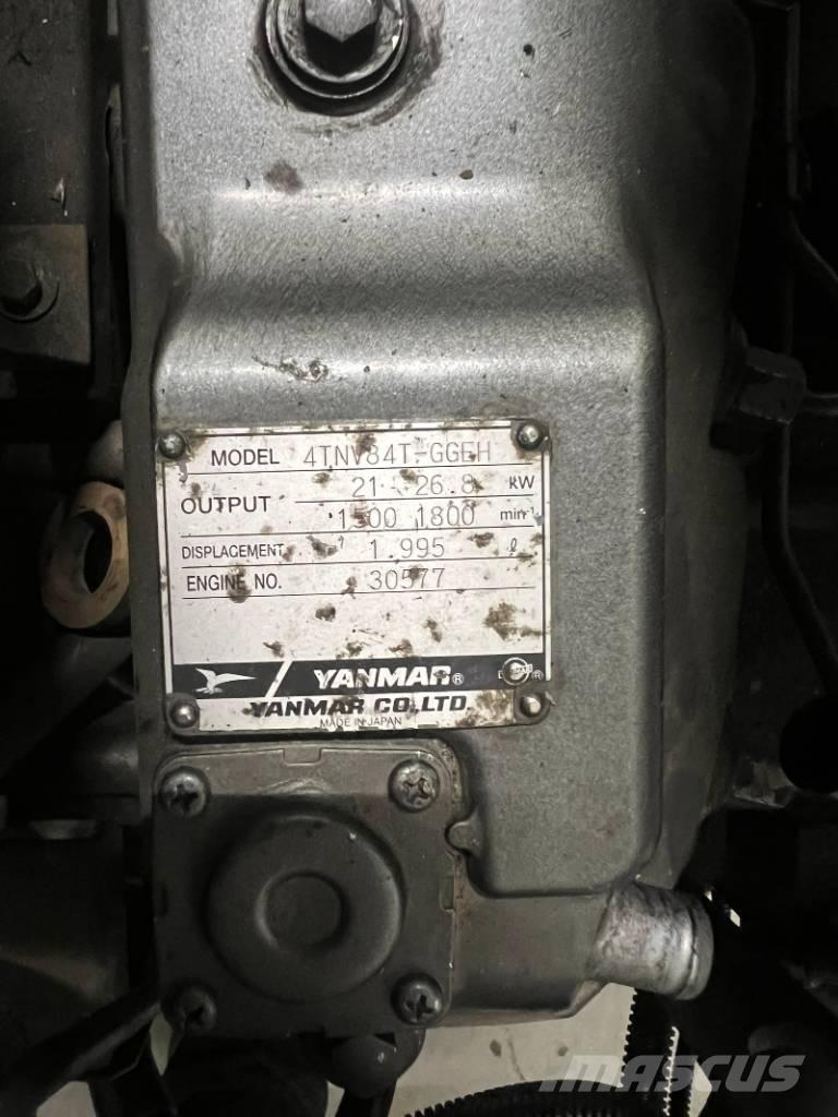 Yanmar 4TNV84T-GGEH Mini ekskavatörler, 7 tona dek