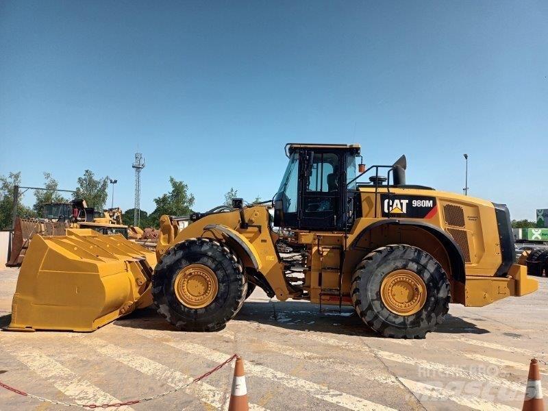 CAT 980 M Tekerlekli yükleyiciler
