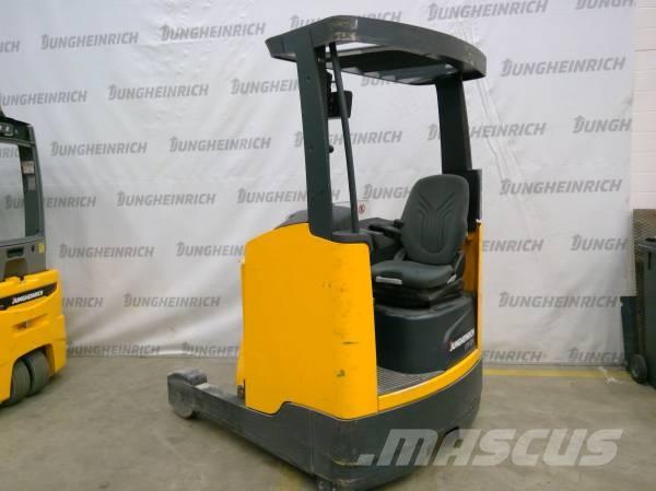 Jungheinrich ETV 214 Reach truck - depo içi istif araçları