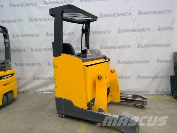 Jungheinrich ETV 214 Reach truck - depo içi istif araçları