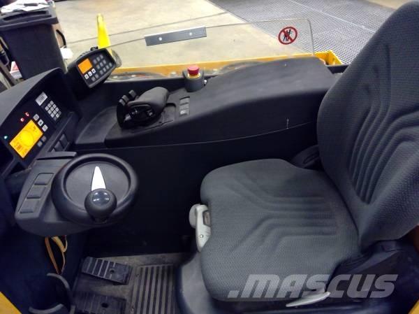 Jungheinrich ETV 214 Reach truck - depo içi istif araçları