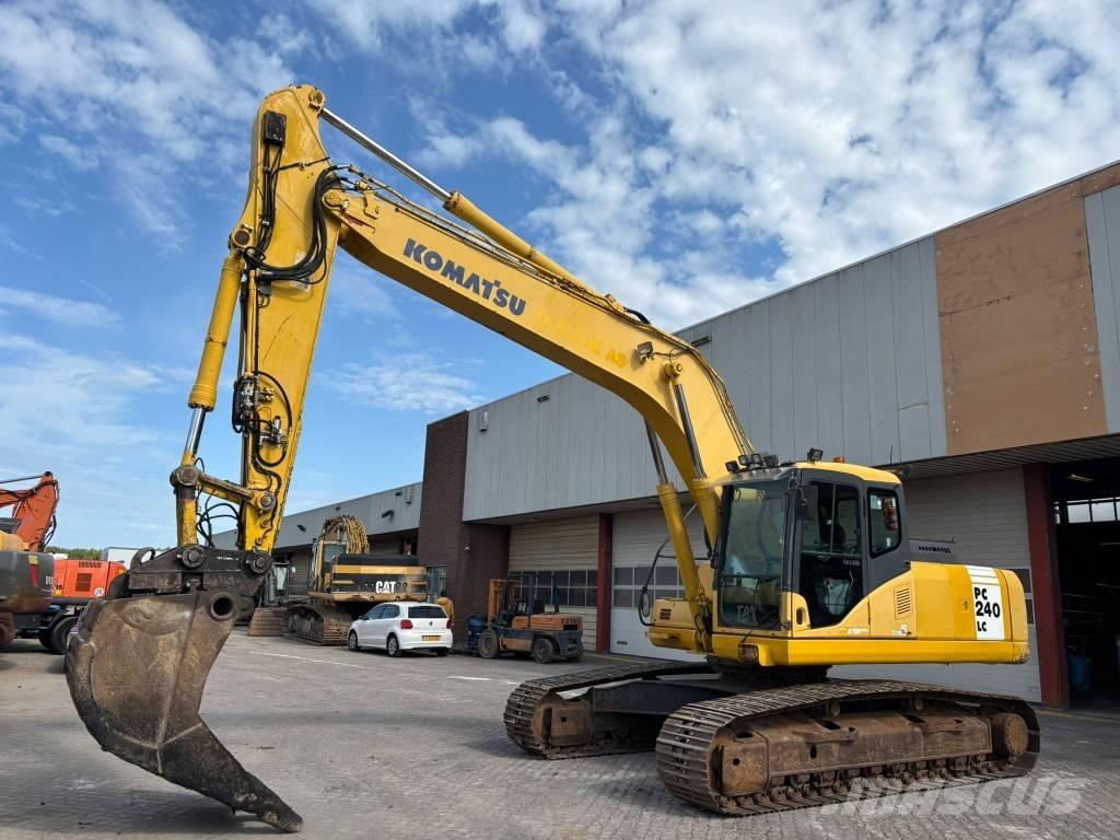 Komatsu PC 240 LC-7 Paletli ekskavatörler