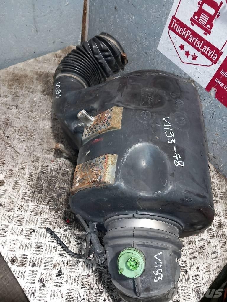 Volvo FH 12     3979505 Kabinler