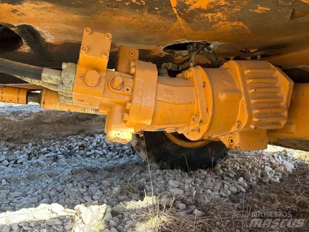 CASE WX 210 Lastik tekerli ekskavatörler