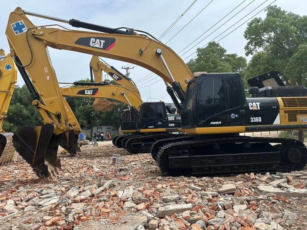 CAT 336 D Paletli ekskavatörler