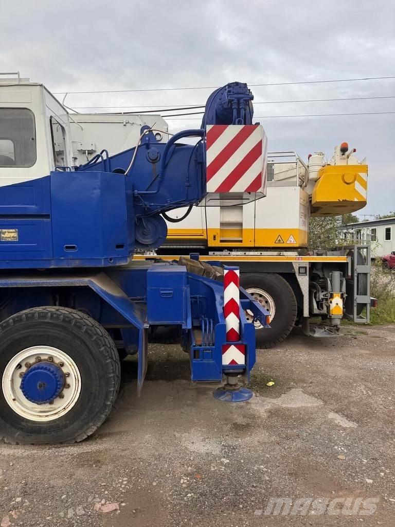 Tadano AR 300E Araç üzeri vinçler