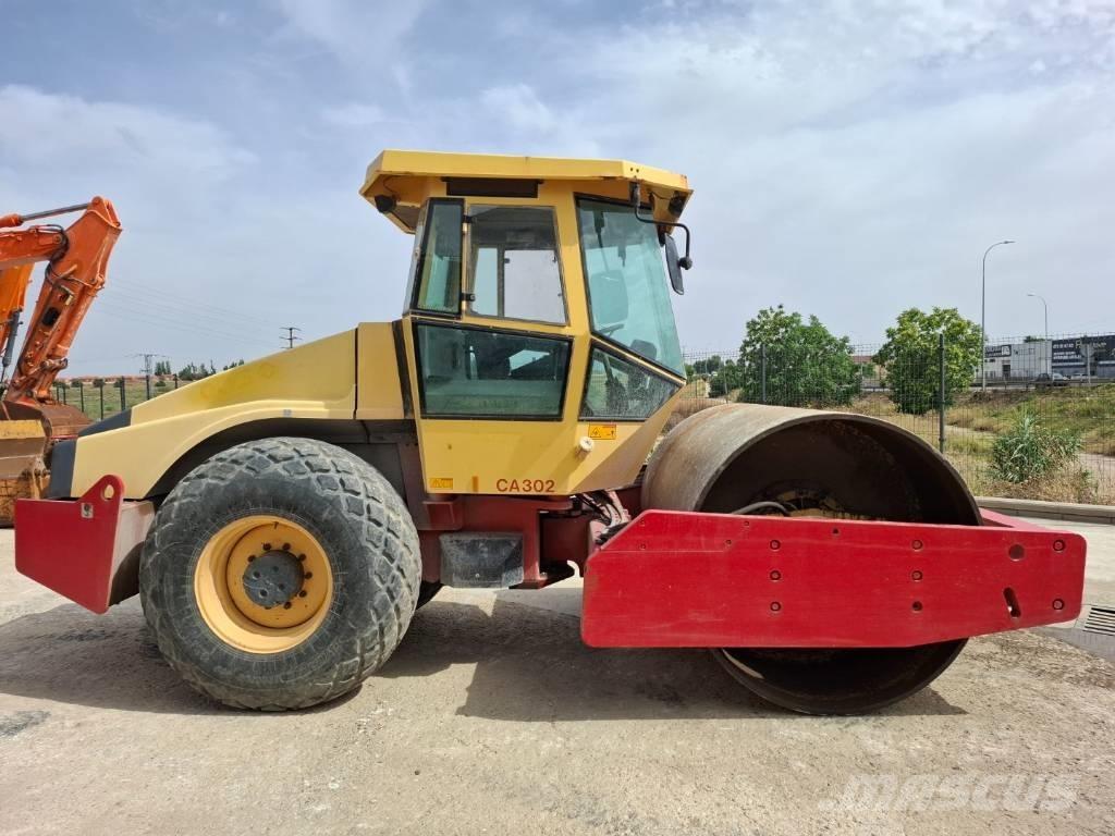 Dynapac CA 302 D Tek tamburlu silindirler