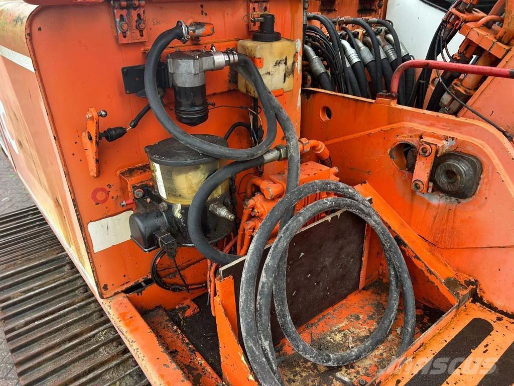 Atlas 1604LC Paletli ekskavatörler