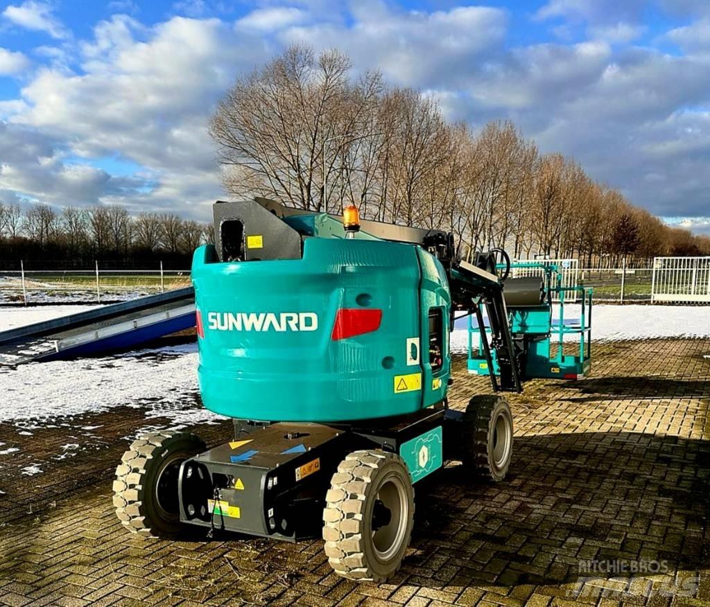 Sunward SWA16JE Körüklü personel platformları