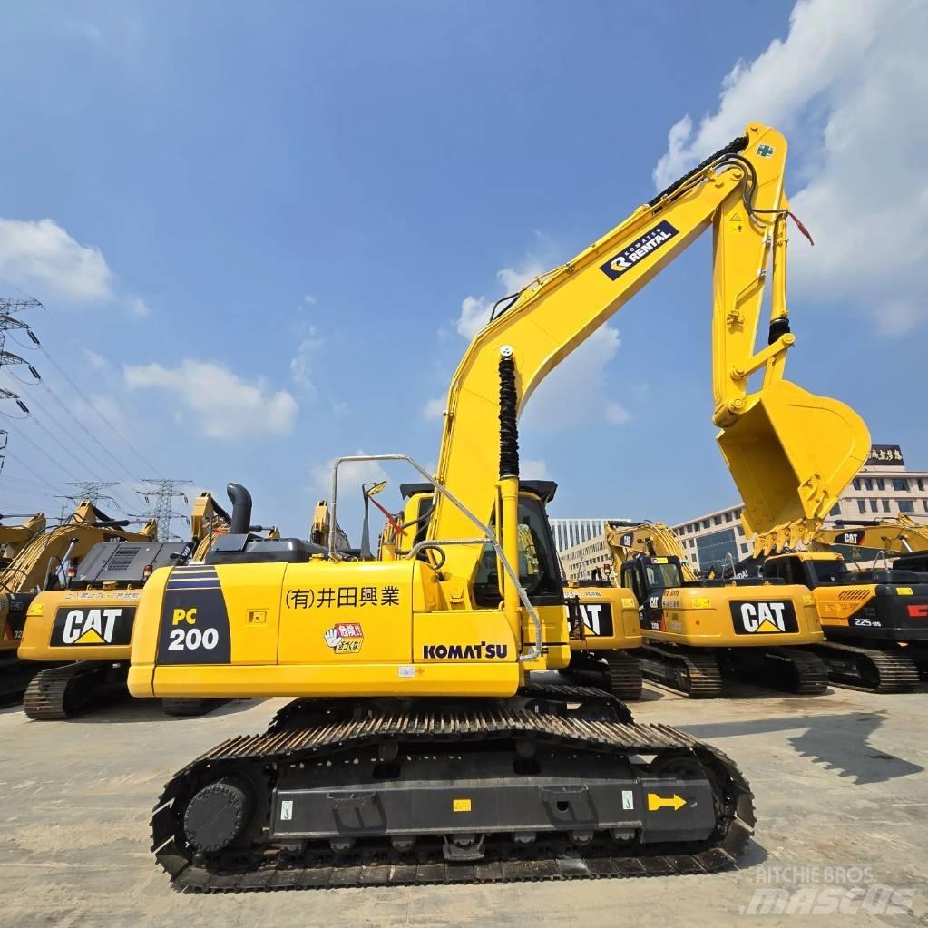 Komatsu PC 200-8 Paletli ekskavatörler