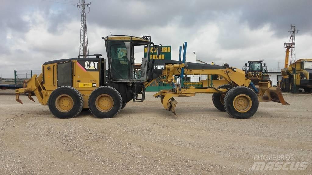CAT 140 M Greyderler