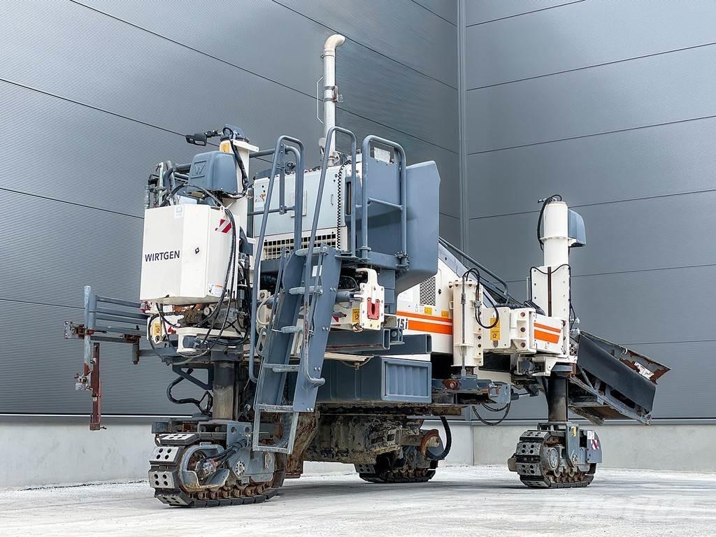 Wirtgen SP 15i Beton terbiye makineleri