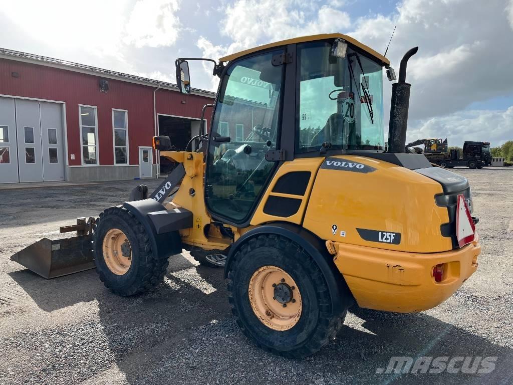 Volvo L 25 F Tekerlekli yükleyiciler