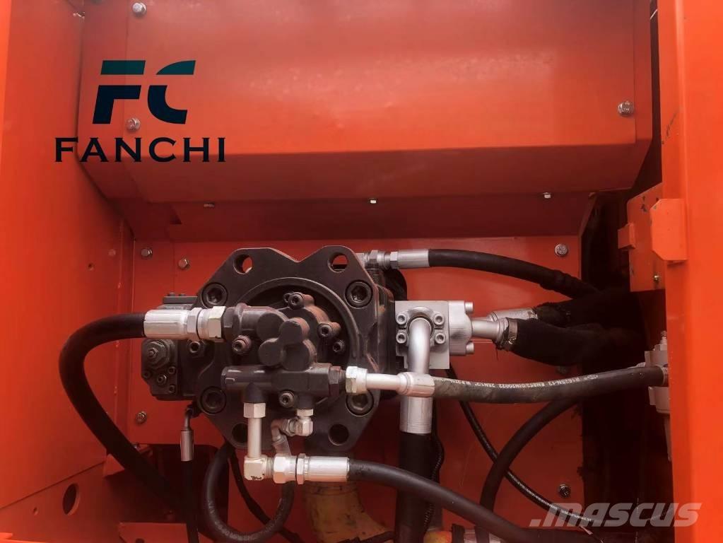 Doosan DX 225 LC Paletli ekskavatörler