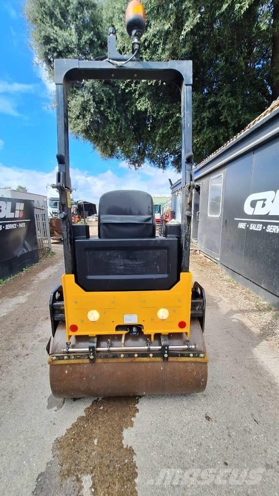 JCB CT 260-120 Çift tamburlu silindirler