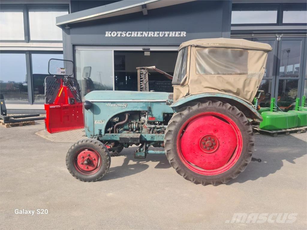 Hanomag R 324 SA Traktörler