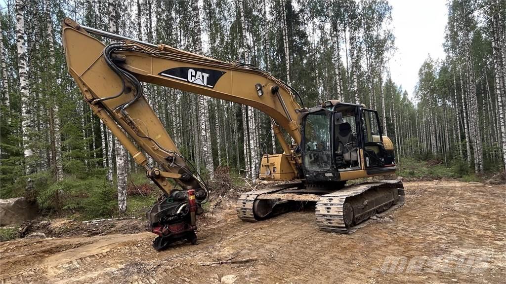 CAT 320C Paletli ekskavatörler