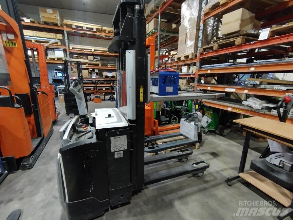 Rocla SP12ACI DF2900 Akülü depo ekipmanları