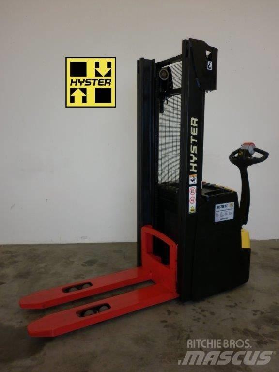 Hyster S1.6 Yaya kumandali istif makinasi