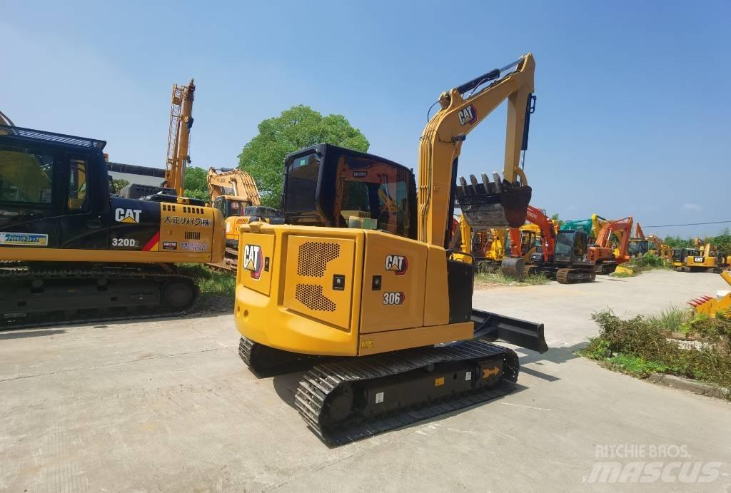 CAT 306 Paletli ekskavatörler