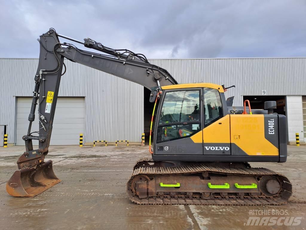 Volvo EC140EL Paletli ekskavatörler