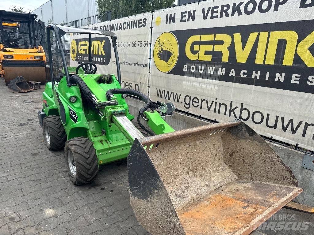 Avant 528 Mini yükleyiciler