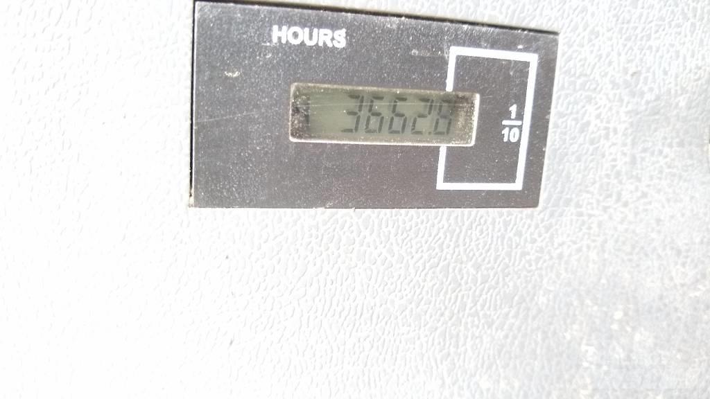 Hyundai HX 220 L Paletli ekskavatörler