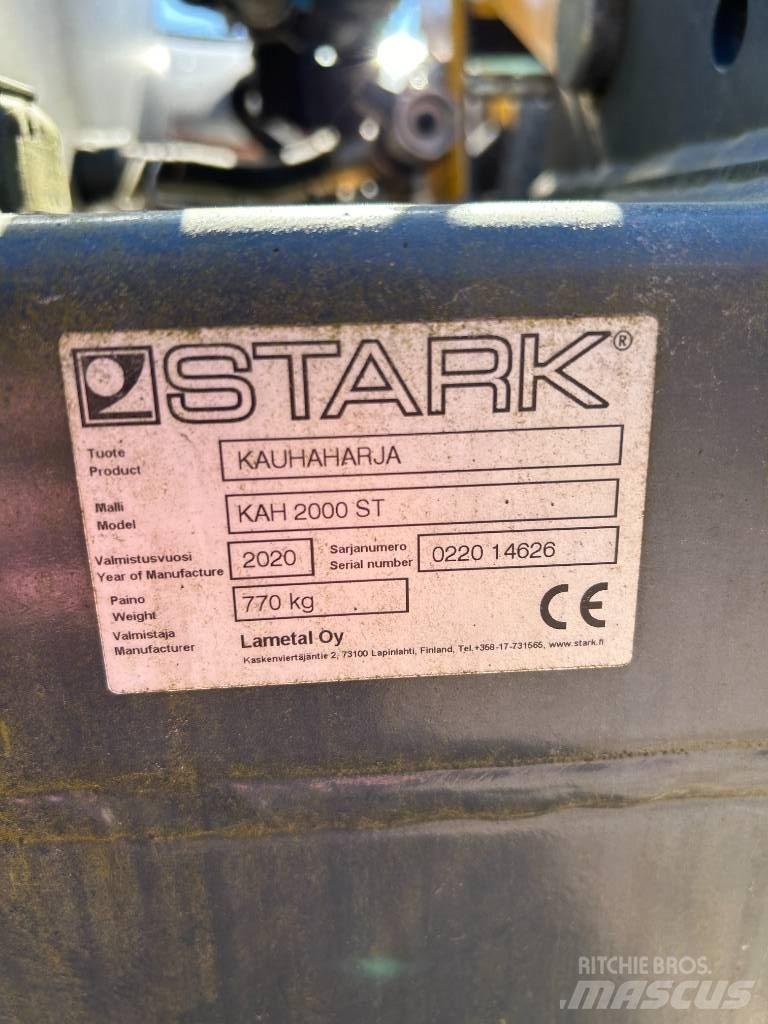 Stark KAH 2000 ST Cadde süpürücüler