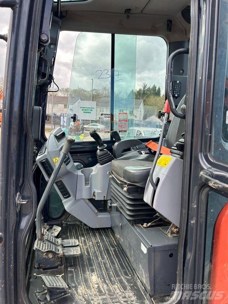 Kubota U48-4 Mini ekskavatörler, 7 tona dek