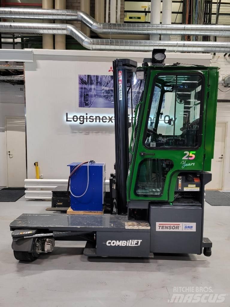 Combilift C4000ET 4 yönlü reach truck
