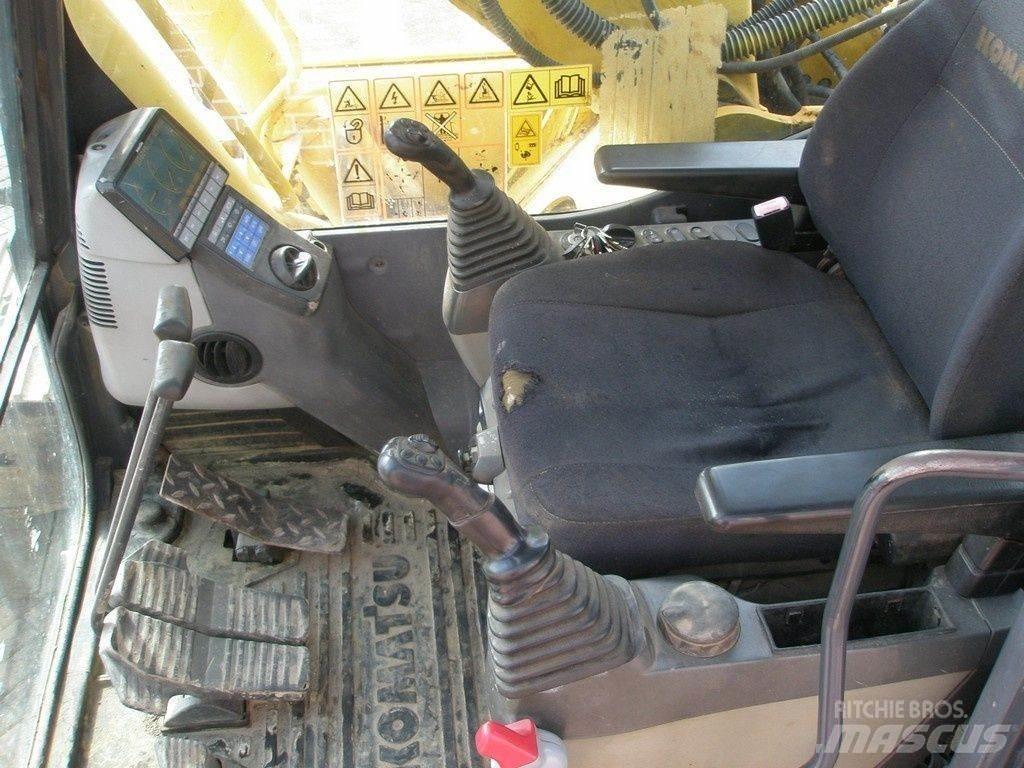 Komatsu PC 210LC-8 Paletli ekskavatörler