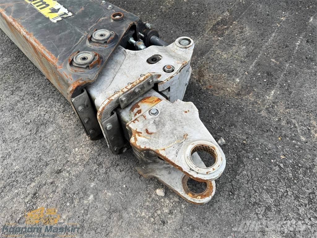 Komatsu 165F Tomruk vinçleri