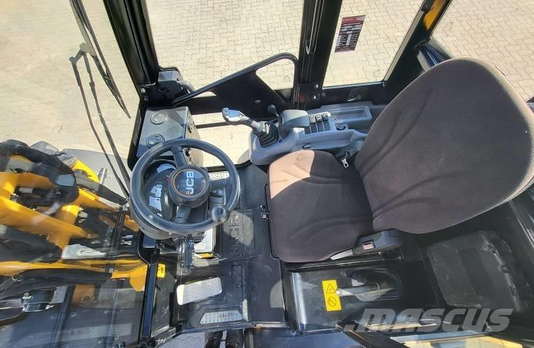 JCB 403 Tekerlekli yükleyiciler