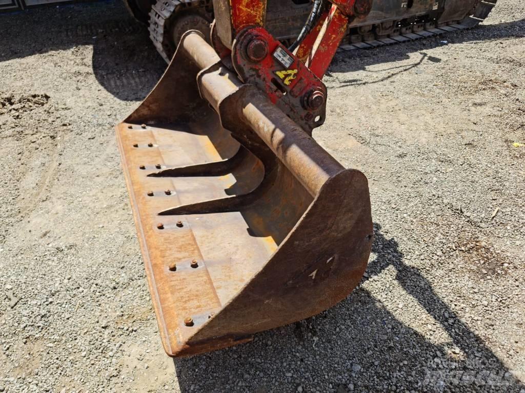 Komatsu PC 138-8 Paletli ekskavatörler