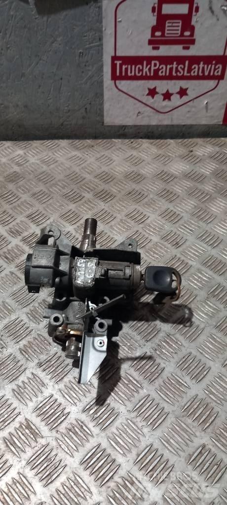 MAN TGX   81255016035 Kabinler
