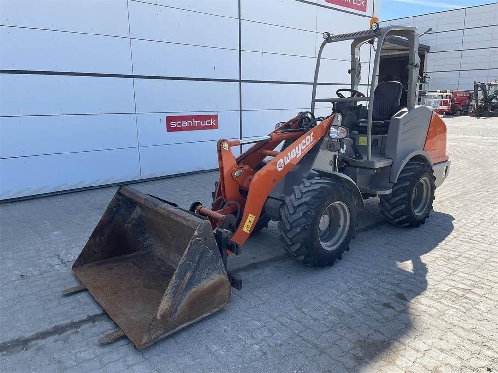 Weycor AR380 Agrar Çok amaçlı yükleyiciler