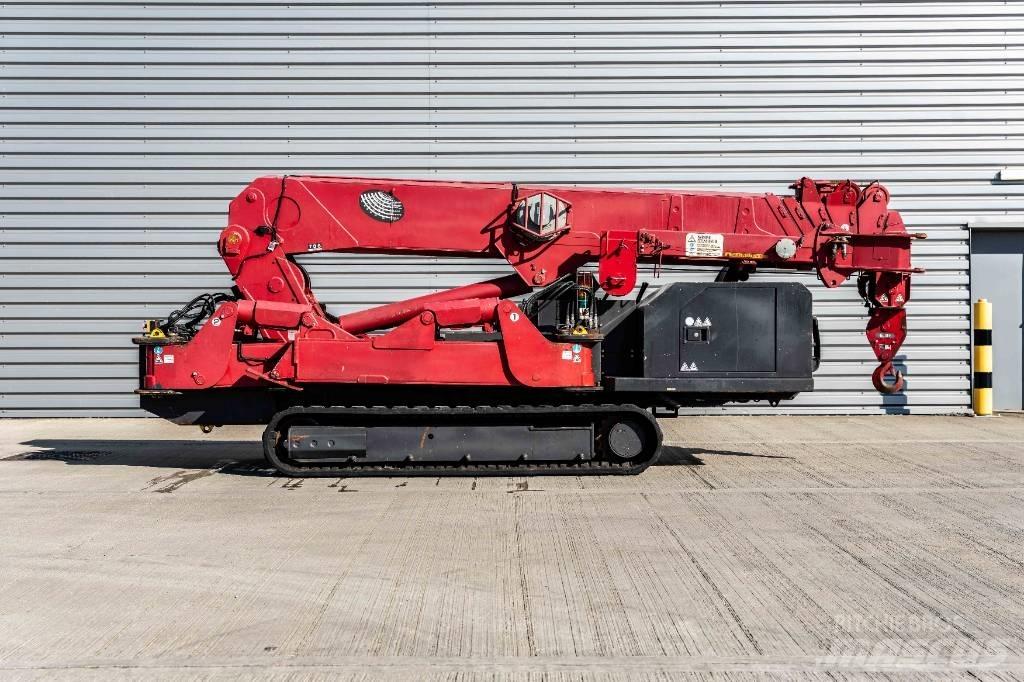Unic URW-706 Mini vinçler