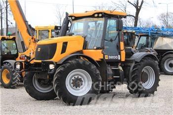 JCB Fastrac 3200 Traktörler