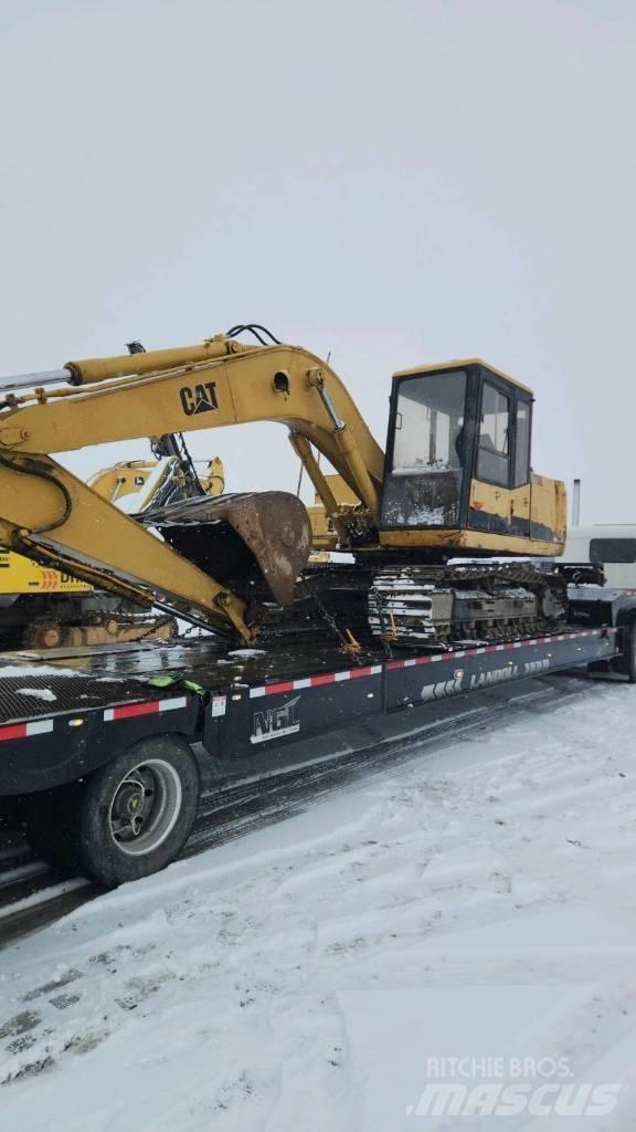 CAT E 120 B Paletli ekskavatörler