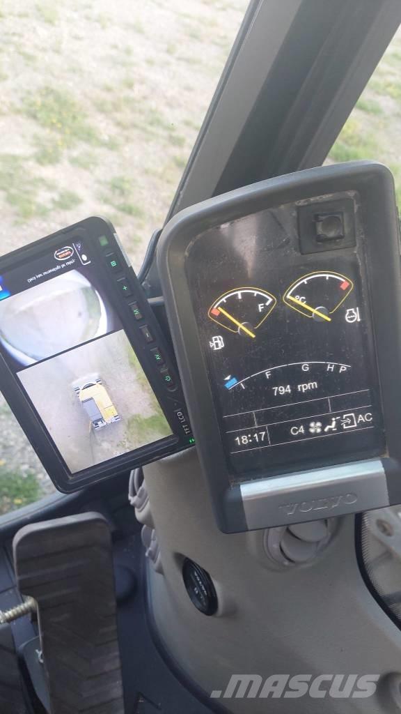 Volvo EC 220 DL Paletli ekskavatörler