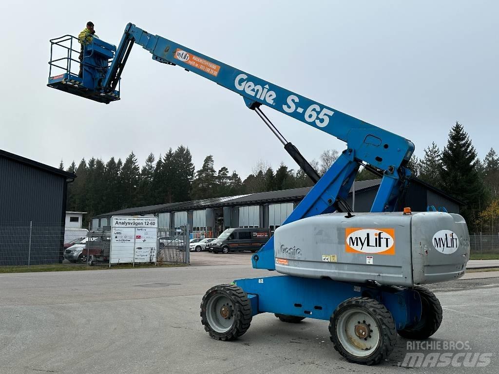 Genie S 65 Körüklü personel platformları