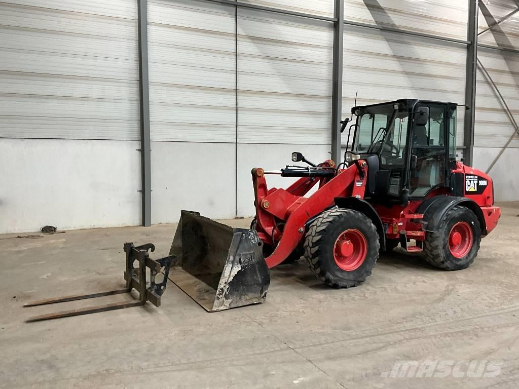 CAT 908 M Tekerlekli yükleyiciler