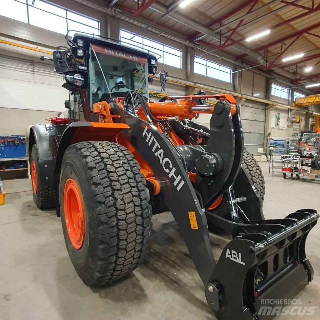 Hitachi ZW220-7 Tekerlekli yükleyiciler