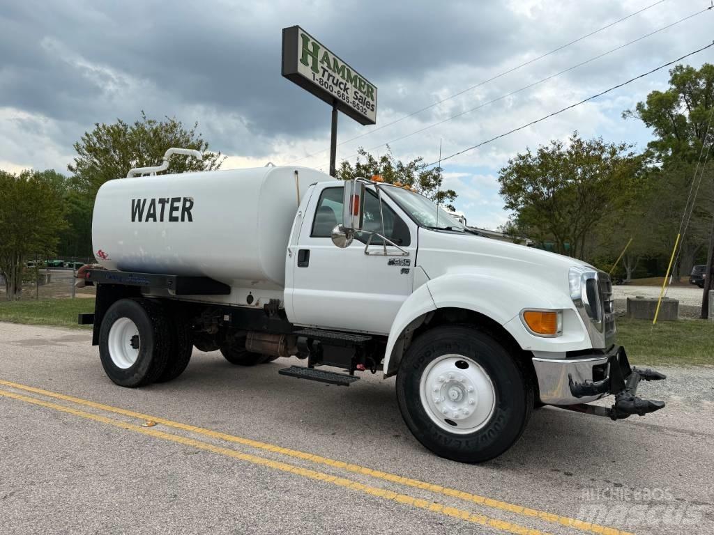Ford F 650 Su tankerleri