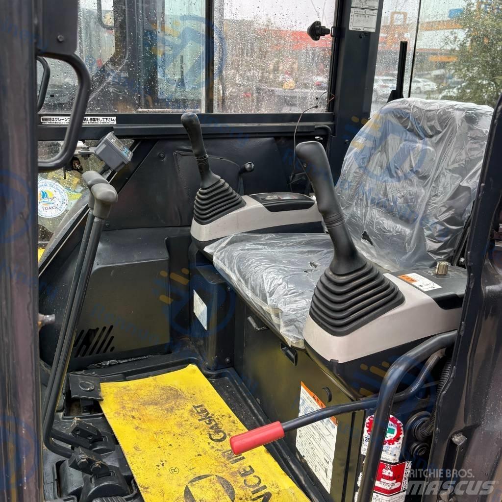 Komatsu PC 30MR Mini ekskavatörler, 7 tona dek